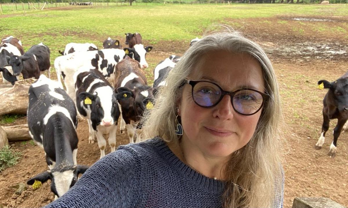 "Asociarse y colaborar ha sido una fortaleza clave de las mujeres en el agro"